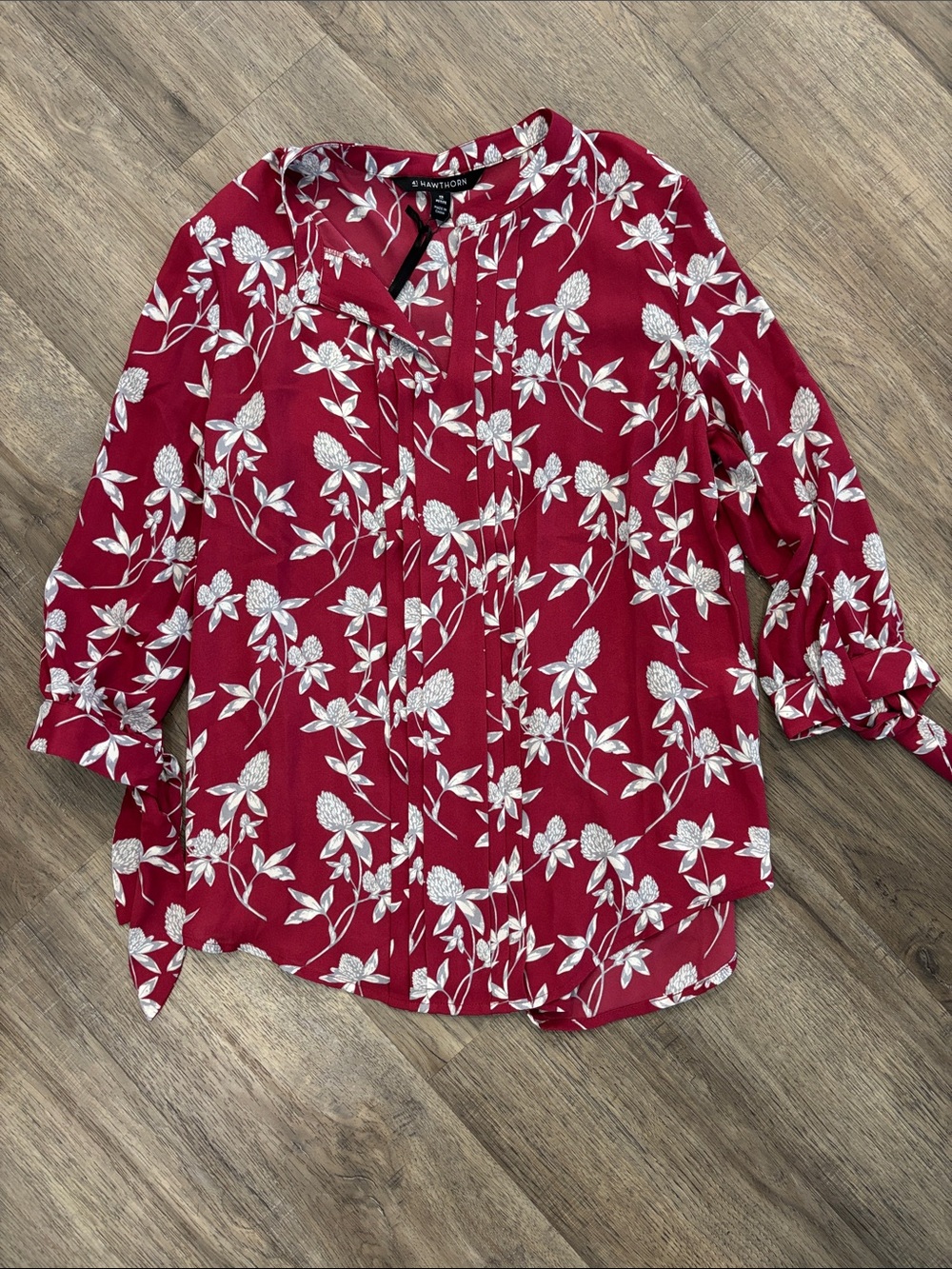 41 Hawthorn Burgundy Floral Button-Front Blouse